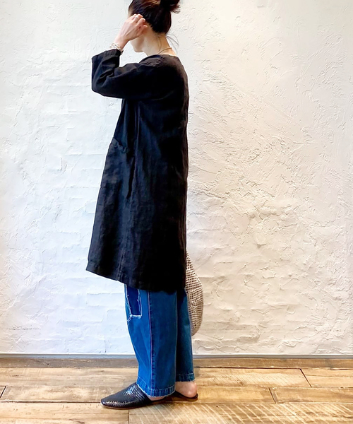 JOURNAL STANDARD LUXE（ジャーナルスタンダード　ラックス）の「【ARMEN 】LINEN HERRINGBONE B/N TUNIC（チュニック・レディース・ブラック/ストーン/ブルー・2）」の20枚目の写真