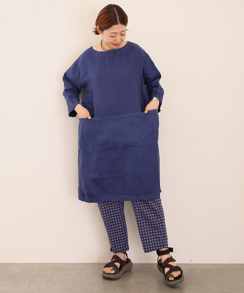 JOURNAL STANDARD LUXE（ジャーナルスタンダード　ラックス）の「【ARMEN 】LINEN HERRINGBONE B/N TUNIC（チュニック・レディース・ブラック/ストーン/ブルー・2）」の21枚目の写真