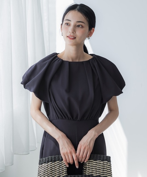 coca（coca）（コカ）の「バルーンスリーブ上品ジャンプスーツ（つなぎ/オールインワン・レディース・ライトベージュ/ネイビー・M/L）」の11枚目の写真