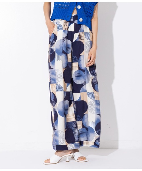 Settimissimo（セッティミッシモ）の「ITALY ジオメトリック柄 フレアパンツ（その他パンツ・レディース・ブラウン/ブルー・FREE）」の11枚目の写真