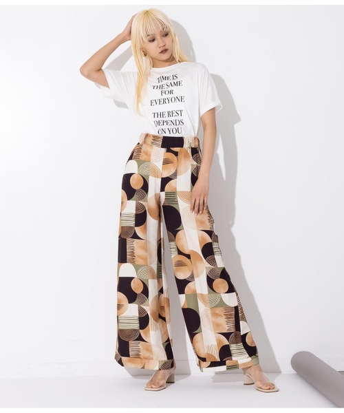 Settimissimo（セッティミッシモ）の「ITALY ジオメトリック柄 フレアパンツ（その他パンツ・レディース・ブラウン/ブルー・FREE）」の6枚目の写真