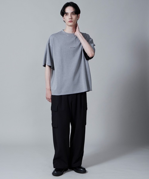 LUCY(ルーシー)の「LUCY/リバーシブルワンポイントT(Tシャツ/カットソー・メンズ・オフホワイト/ライトグレー/ブラック・MEDIUM/LARGE)」の10枚目の写真