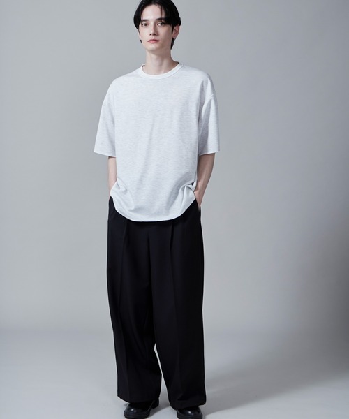 LUCY(ルーシー)の「LUCY/リバーシブルワンポイントT(Tシャツ/カットソー・メンズ・オフホワイト/ライトグレー/ブラック・MEDIUM/LARGE)」の5枚目の写真