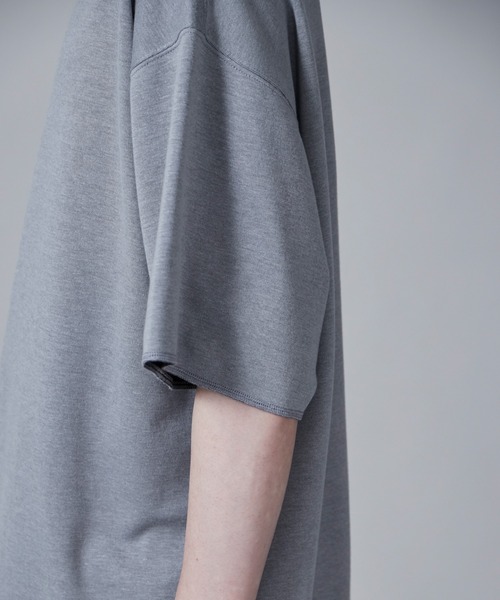 LUCY(ルーシー)の「LUCY/リバーシブルワンポイントT(Tシャツ/カットソー・メンズ・オフホワイト/ライトグレー/ブラック・MEDIUM/LARGE)」の15枚目の写真