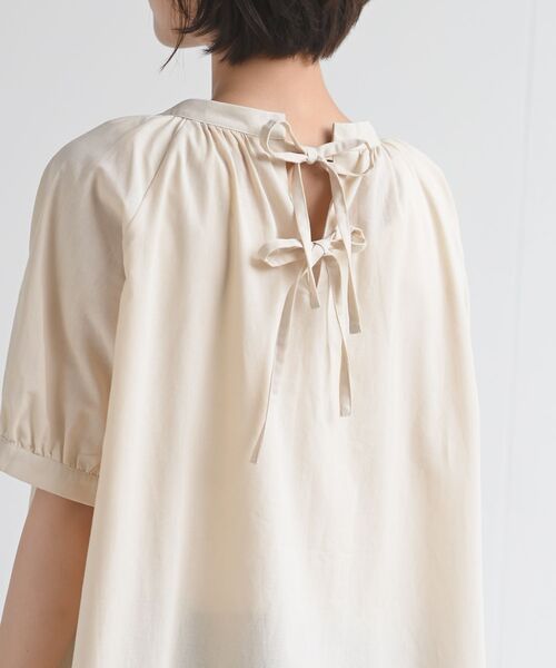 rps(アールピーエス)の「BACKリボンバンドカラーシャツワンピース(シャツワンピース・レディース・カーキ/ネイビー/アイボリー・フリー)」の6枚目の写真