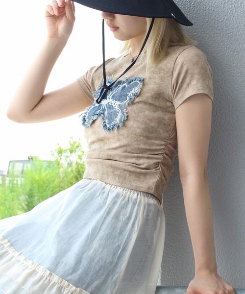 SpRay（スプレイ）の「デニムバタフライＴシャツ（Tシャツ/カットソー・レディース・アイボリー/ブラック/ベージュ/グレー系その他・FREE）」の14枚目の写真