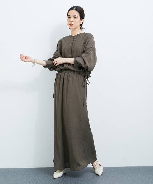 le cercle ADAM ET ROPE'(ルセルクルアダムエロペ)の「【セットアップ対応】麻調シャーリングシャツ(シャツ/ブラウス・レディース・ホワイト/ブラック/ブラウン・FREE)」の10枚目の写真