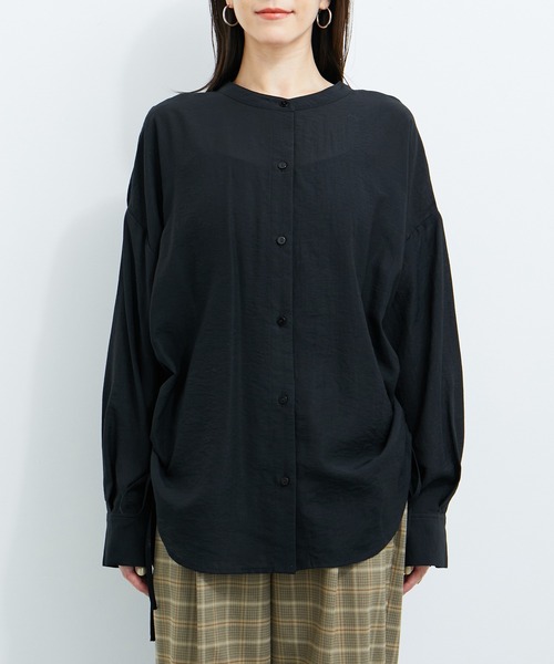 le cercle ADAM ET ROPE'(ルセルクルアダムエロペ)の「【セットアップ対応】麻調シャーリングシャツ(シャツ/ブラウス・レディース・ホワイト/ブラック/ブラウン・FREE)」の16枚目の写真