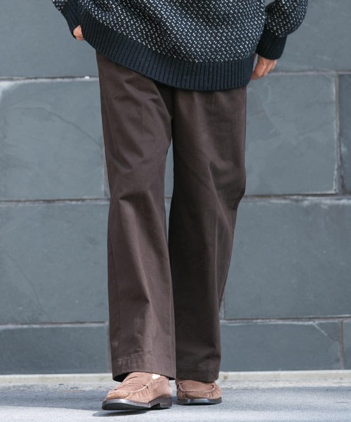 URBAN RESEARCH ROSSO MEN（アーバンリサーチロッソメン）の「『セットアップ対応』『XLサイズあり』モールスキンワイドイージースラックス（その他パンツ・メンズ・ブラック/ダークブラウン/ベージュ・MEDIUM/LARGE/X-LARGE）」の6枚目の写真