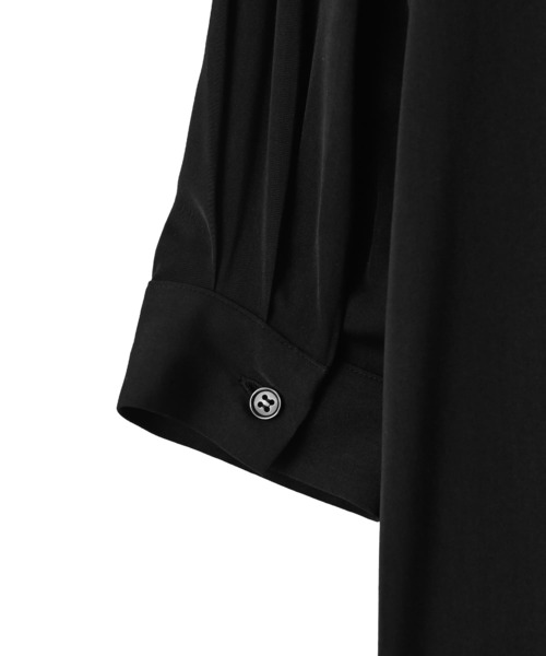 STYLE DELI(スタイルデリ)の「【BLK001】イレギュラーヘムシャツワンピース(ワンピース・レディース・ライトグレー/ブラック・FREE)」の19枚目の写真