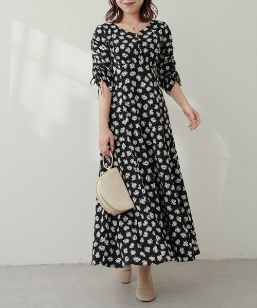 natural couture(ナチュラルクチュール)の「【プチナチュ】袖ドロストVネックワンピース(ワンピース・レディース・モカ/その他1/その他2/ブルー・SMALL/MEDIUM)」の13枚目の写真