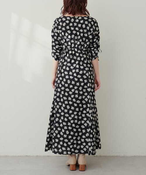 natural couture(ナチュラルクチュール)の「【プチナチュ】袖ドロストVネックワンピース(ワンピース・レディース・モカ/その他1/その他2/ブルー・SMALL/MEDIUM)」の17枚目の写真