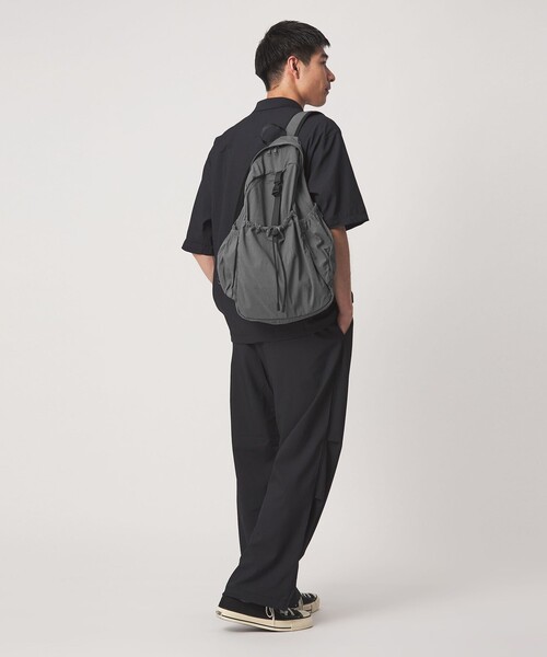 green label relaxing(グリーンレーベルリラクシング)の「【WEB限定】バックパック(PCバッグ付)/ A4 / ユニセックス はっ水(バックパック/リュック・レディース・ベージュ/ブラック/オリーブ/グレー・FREE)」の11枚目の写真