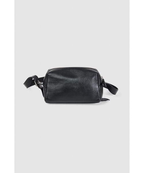   クロスボディバッグ - エンボスウエストバッグ クロスボディバッグ - エンブレムエンボスウエストバッグ