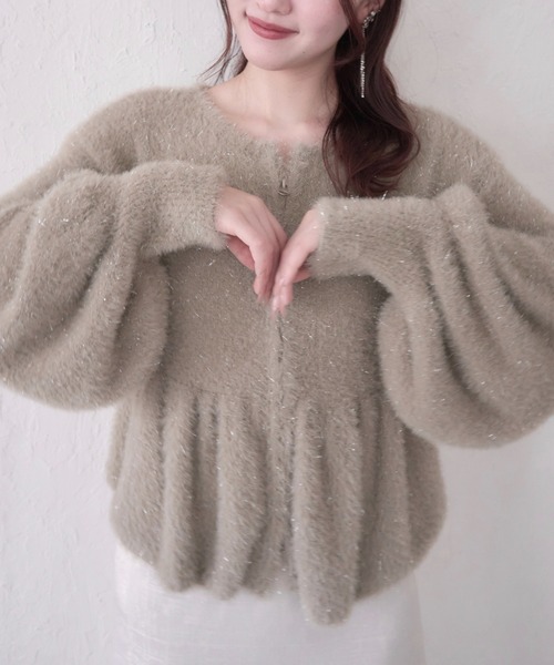 mellowneon（メロウネオン）の「ペプラムジップラメニット（ニット/セーター・レディース・チャコールグレー/ベージュ/ライトグレー・FREE）」の3枚目の写真