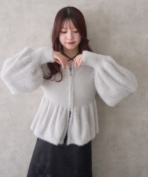 mellowneon（メロウネオン）の「ペプラムジップラメニット（ニット/セーター・レディース・チャコールグレー/ベージュ/ライトグレー・FREE）」の13枚目の写真