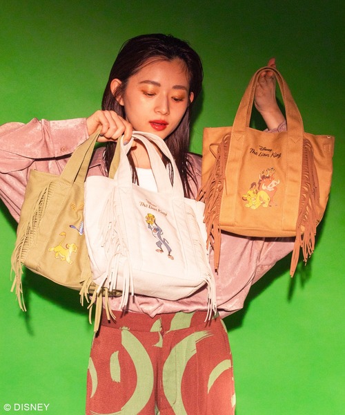 Disney（ディズニー）の「ライオン・キング　フリンジミニバッグ（ショルダーバッグ・レディース・カーキ/アイボリー/ブラウン・FREE）」の10枚目の写真