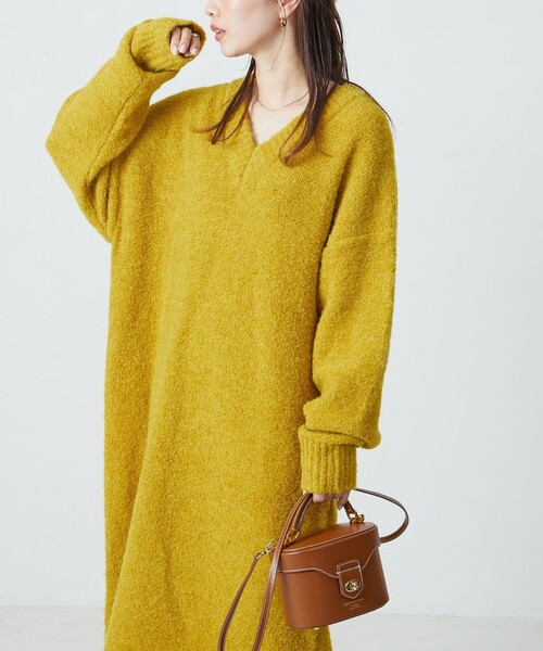 FREAK'S STORE（フリークスストア）の「限定展開　ミニ ブークレ Vネック ニット ワンピース（ワンピース・レディース・ナチュラル/イエロー/スミクロ/ネイビー/ブラウン/グレー・ﾌﾘ-）」の6枚目の写真