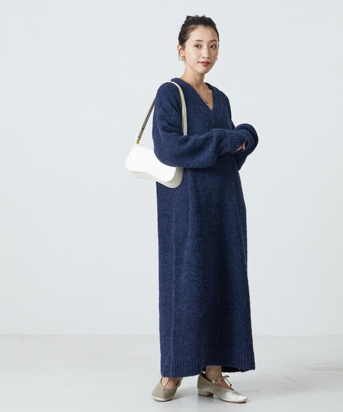 FREAK'S STORE（フリークスストア）の「限定展開　ミニ ブークレ Vネック ニット ワンピース（ワンピース・レディース・ナチュラル/イエロー/スミクロ/ネイビー/ブラウン/グレー・ﾌﾘ-）」の18枚目の写真