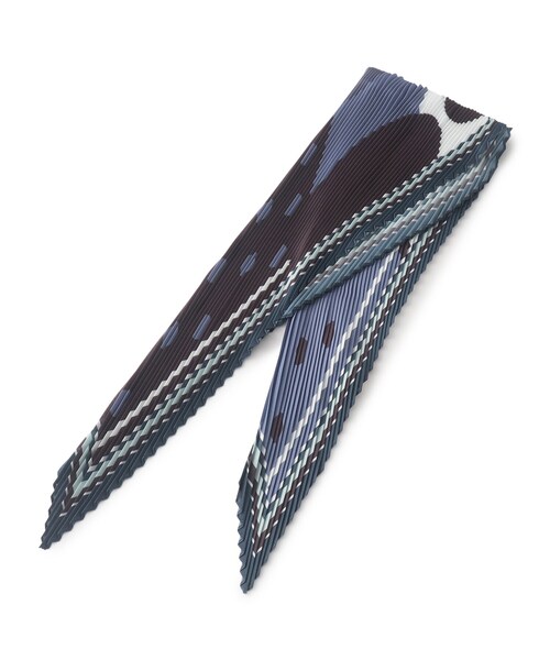 SHOO・LA・RUE(シューラルー)の「◆BAGやヘアアレンジにも 柄アソートプリーツスカーフ(バンダナ/スカーフ・レディース・ピンク系その他/ダークブラウン系4/ネイビー系/ブルー系5/ワイン系1・00)」の3枚目の写真