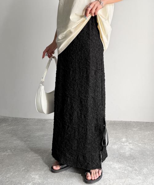 classicalelf（クラシカルエルフ）の「女性らしさを引き立てる。ジャガード素材サイドスリットジャガードリボンスカート（スカート・レディース・ブラック/アイボリー・LARGE/MEDIUM/SMALL/X-LARGE）」の21枚目の写真