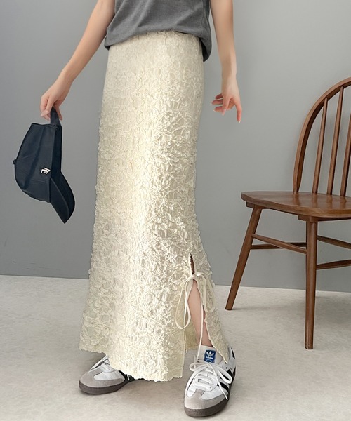 セール】女性らしさを引き立てる。ジャガード素材サイドスリット