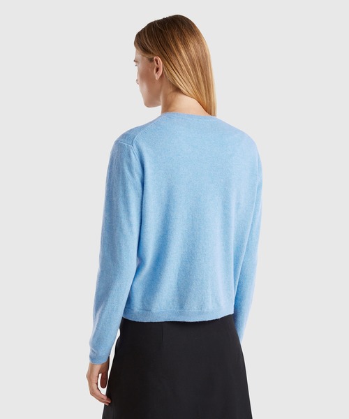 BENETTON (UNITED COLORS OF BENETTON)（ベネトンユナイテッドカラーズオブベネトン）の「ヴァージンウール100％クルーネックカーディガン　レギュラーフィット（カーディガン/ボレロ・レディース・グレー/ブルー/ベージュ・MEDIUM/SMALL）」の9枚目の写真