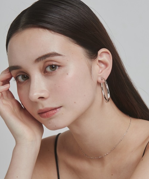 ciite'（シーテ）の「ボリューム フープイヤリング  (両耳用)（イヤリング・レディース・シルバー/ゴールド/ピンクゴールド・FREE）」の8枚目の写真