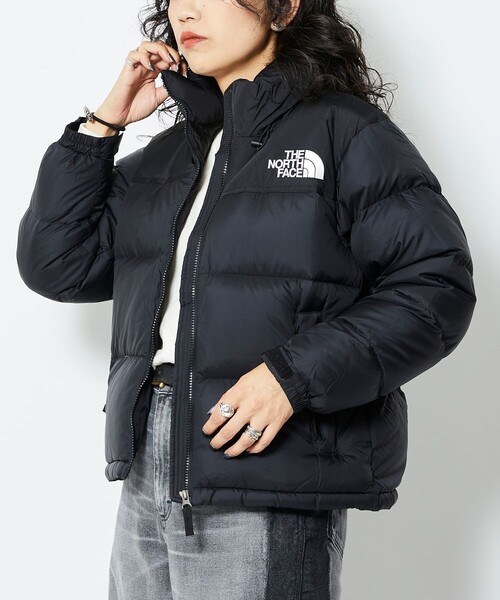 THE NORTH FACE(ザノースフェイス)の「THE NORTH FACE/ザ・ノース・フェイス Short Nuptse Jacket / NDW92335 / ショートヌプシジャケット(ダウンジャケット/コート・レディース・グリーン/グレー/ブラック・LARGE/MEDIUM/SMALL)」の2枚目の写真