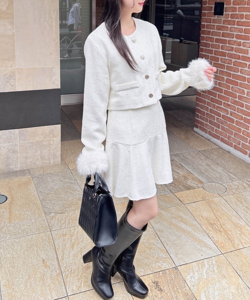 INGNI（イング）の「袖ファーツイードジャケット（ノーカラージャケット・レディース・ブラック/アイボリー・M）」の19枚目の写真