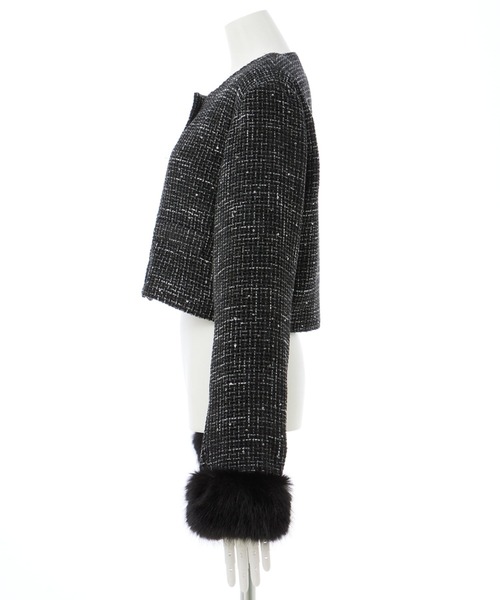 INGNI（イング）の「袖ファーツイードジャケット（ノーカラージャケット・レディース・ブラック/アイボリー・M）」の9枚目の写真