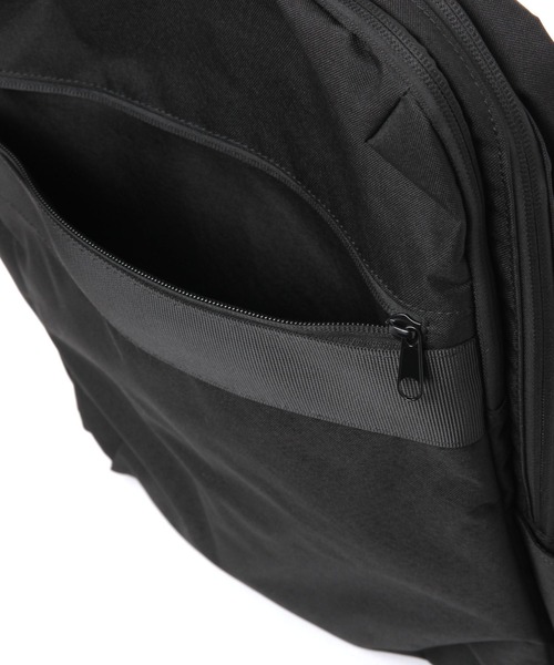 LAKOLE（ラコレ）の「マルチポケットリュック / 151225（バックパック/リュック・メンズ・サンドグレー/ブラック・FREE）」の18枚目の写真