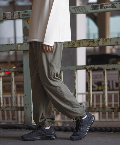 LAKOLE(ラコレ)の「ストレッチイージーパンツ<PARK by LAKOLE> / 150535(その他パンツ・メンズ・ブラック/オリーブ・MEDIUM/LARGE)」の1枚目の写真