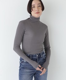 human woman｜ヒューマンウーマンのTシャツ/カットソー