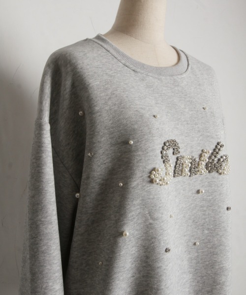 tocco closet(トッコ クローゼット)の「【ZOZO限定】パール×ビジューロゴスウェット(スウェット・レディース・グレー/ブラック・M)」の10枚目の写真