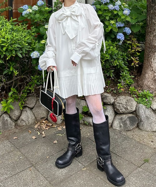 Alley Tokyo（アリートーキョー）の「プリーツミニボウタイワンピ（ワンピース・レディース・サックスブルー/オフホワイト/ベージュ/ホワイト/ブルー・FREE）」の14枚目の写真