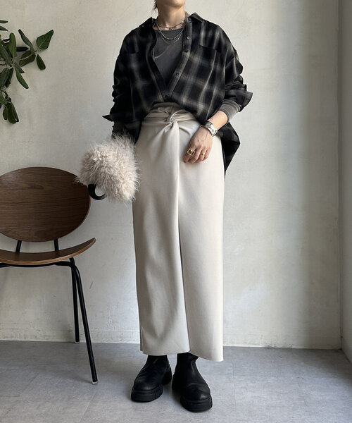 DouDou(ドゥドゥ)の「【WEB限定】チェックBIGシャツ(シャツ/ブラウス・レディース・ブラック/オレンジ・FREE)」の10枚目の写真