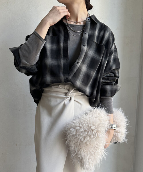 DouDou(ドゥドゥ)の「【WEB限定】チェックBIGシャツ(シャツ/ブラウス・レディース・ブラック/オレンジ・FREE)」の17枚目の写真