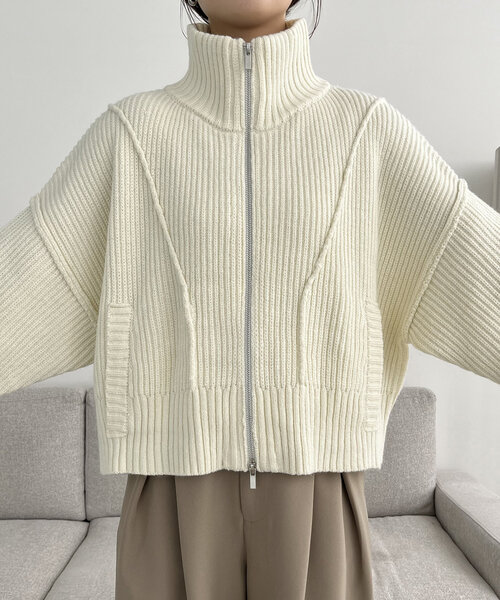 CAPRICIEUX LE'MAGE（カプリシューレマージュ）の「リンキングZIPニット（カーディガン/ボレロ・レディース・オフホワイト/ブラック/ベージュ・FREE）」の15枚目の写真