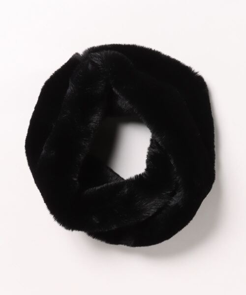 TRUNC（トランクエイティーエイト）の「Recycled Fur Snood（ネックウォーマー/スヌード・レディース・アイボリー/ブラック/グレイッシュベージュ・FREE）」の16枚目の写真