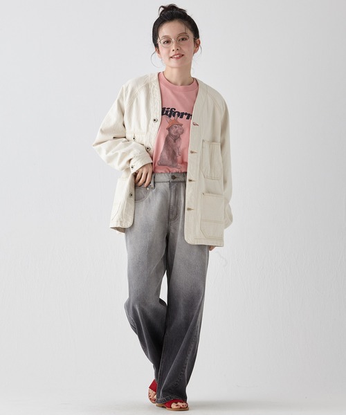 KRIFF MAYER Lady's Collection（クリフメイヤーレディースコレクション）の「グラデーション バレルレッグ カーブパンツ（デニムパンツ・レディース・ライトブルー/ブラック/ダークブルー・LARGE/MEDIUM）」の6枚目の写真