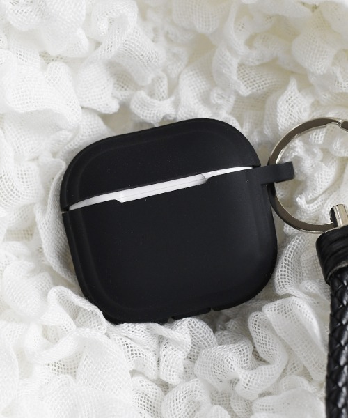 Fun & Daily（ファンアンドデイリー）の「レザーストラップ＆シリコンケース AirPods 4  エアポッズ第４世代（ヘッドフォン/イヤホン・レディース・ブラック/グレー・FREE）」の6枚目の写真