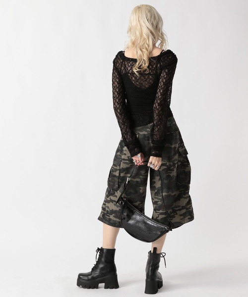 FOREVER 21（フォーエバー トゥエンティーワン）の「【2025SS】アソートシアー2WAYショルダートップス（Tシャツ/カットソー・レディース・グレー/オフホワイト/カーキ/ブラック・MEDIUM/SMALL）」の12枚目の写真