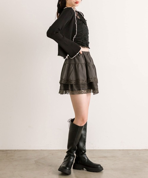 OLIVE des OLIVE（オリーブデオリーブ）の「裾レースティアードミニスカート（スカート・レディース・チャコールグレー/オフホワイト/ブラウン・FREE）」の17枚目の写真