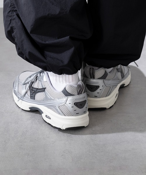 MIZUNO】MXR D1GA245106（スニーカー）｜MIZUNO（ミズノ ）の
