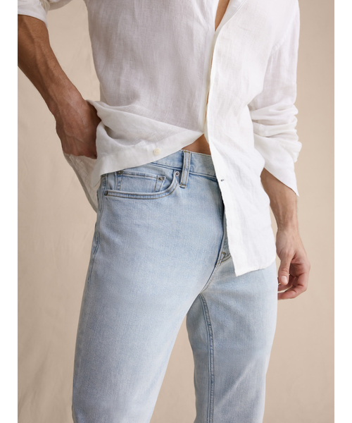 Banana Republic（バナナリパブリック）の「スリム リュクス トラベラージーンズ（デニムパンツ・メンズ・インディゴブルー/ブルー系その他/ライトインディゴブルー/ダークインディゴブルー/ブルー/ブルー系その他2・28W 30L/29W 30L/30W 30L/31W 30L/32W 30L/33W 30L/34W 30L）」の18枚目の写真