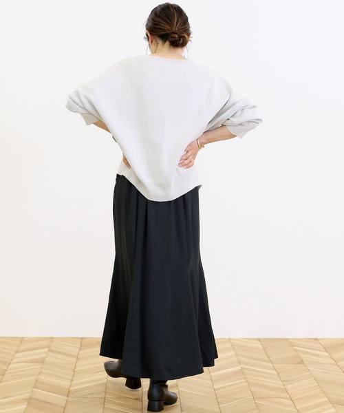 Aletta vita（アレッタビータ）の「ビンテージサテン裾切替フレアスカート（スカート・レディース・ブラック/ベージュ・MEDIUM/LONG）」の19枚目の写真