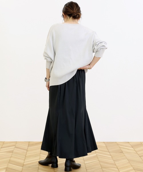 Aletta vita（アレッタビータ）の「ビンテージサテン裾切替フレアスカート（スカート・レディース・ブラック/ベージュ・MEDIUM/LONG）」の20枚目の写真