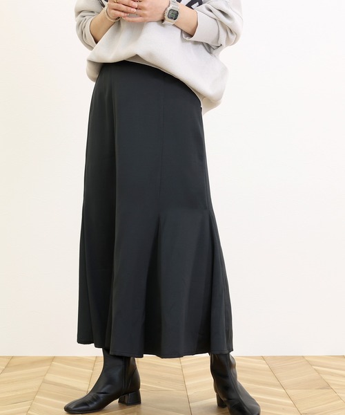 Aletta vita（アレッタビータ）の「ビンテージサテン裾切替フレアスカート（スカート・レディース・ブラック/ベージュ・MEDIUM/LONG）」の21枚目の写真