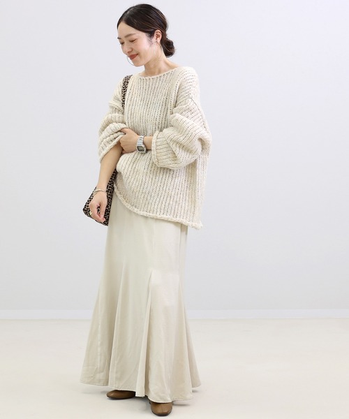 Aletta vita（アレッタビータ）の「ビンテージサテン裾切替フレアスカート（スカート・レディース・ブラック/ベージュ・MEDIUM/LONG）」の12枚目の写真